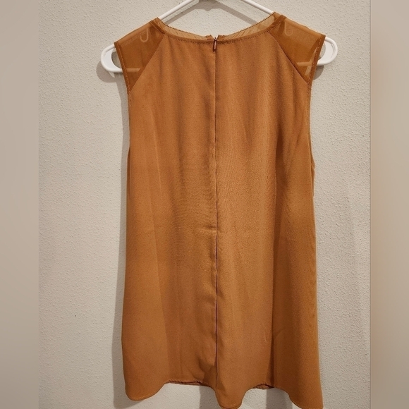 SOFT SURROUNDINGS Deep Tan Sheer Shoulders Tank Brand New! Size Medium - Picture 6 of 8